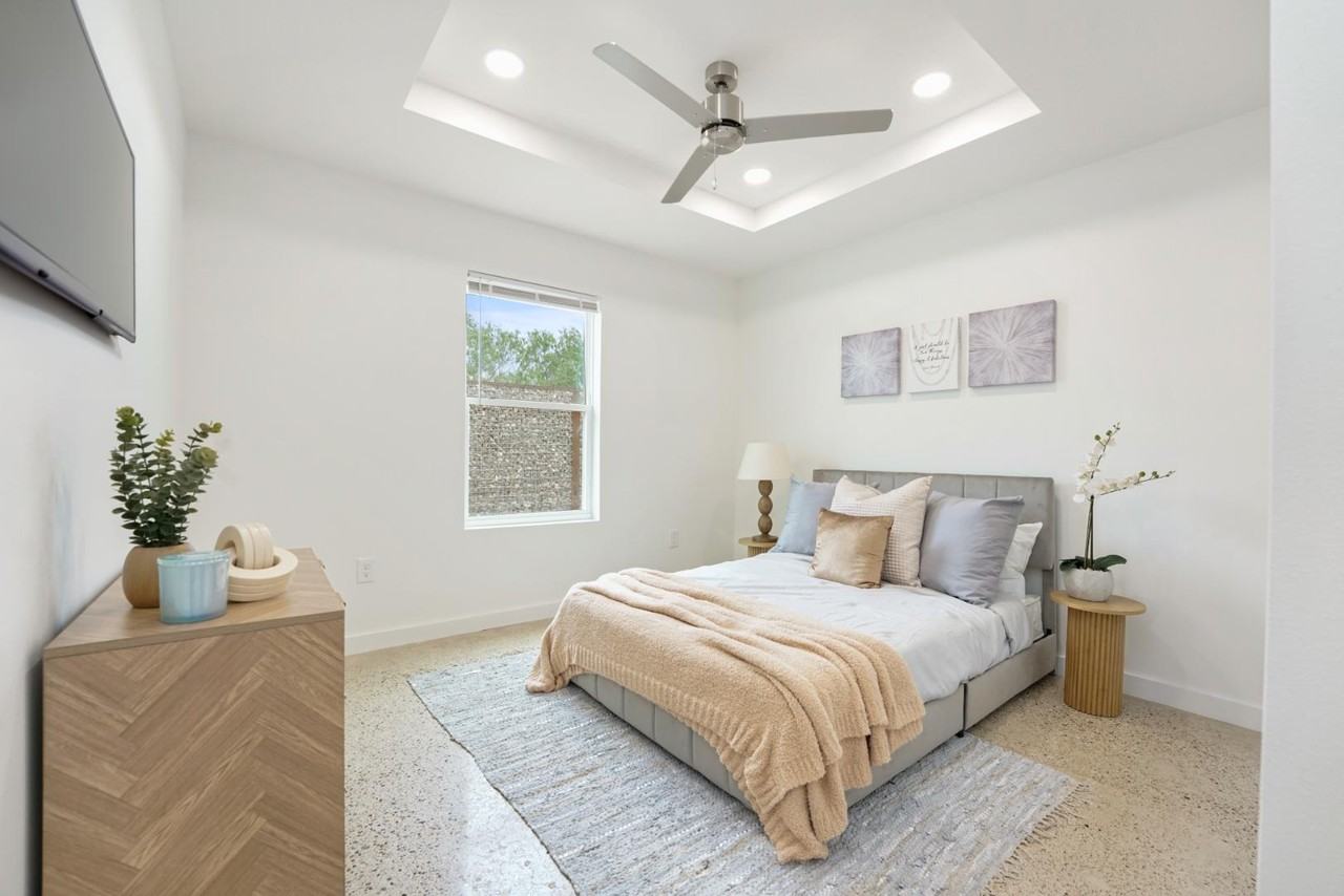 3924 Jaxson Ln - Photo 3 of 20