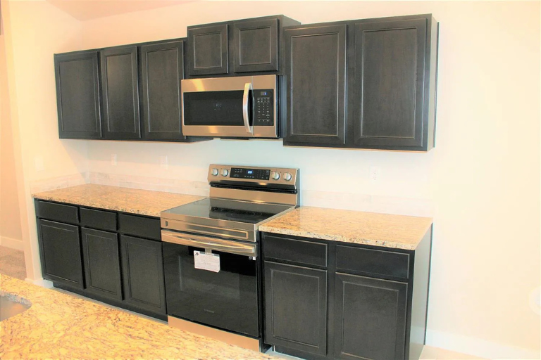 3015 Valencia Ave #NA - Photo 3 of 19