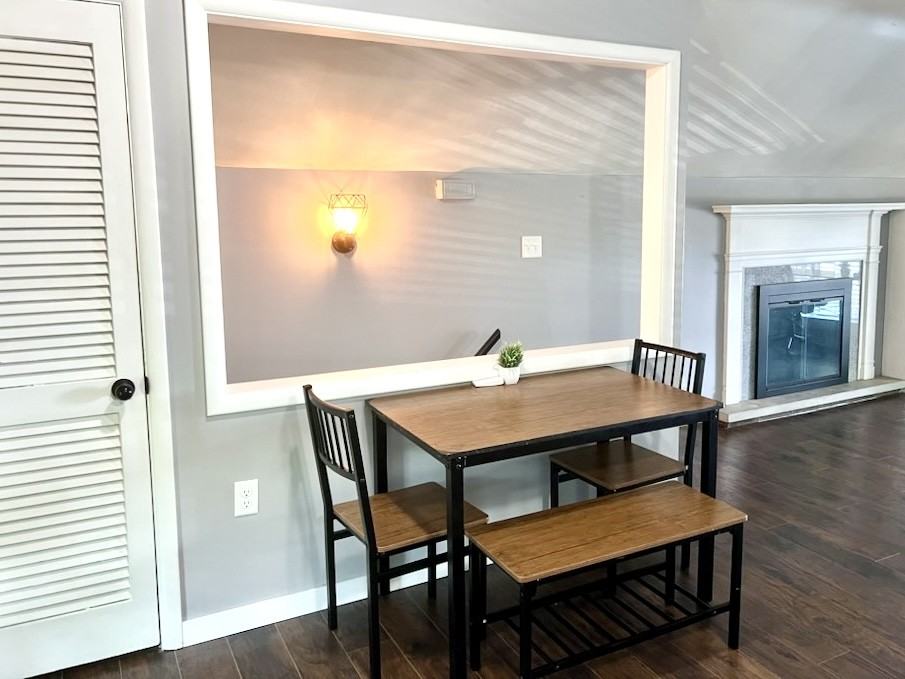 223 Sunset Ave Nw #2 - Photo 3 of 14