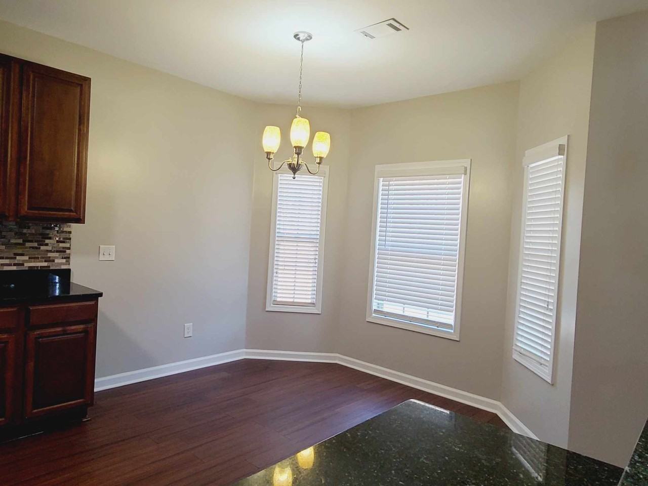 2225 Presidio Dr #NA - Photo 5 of 26