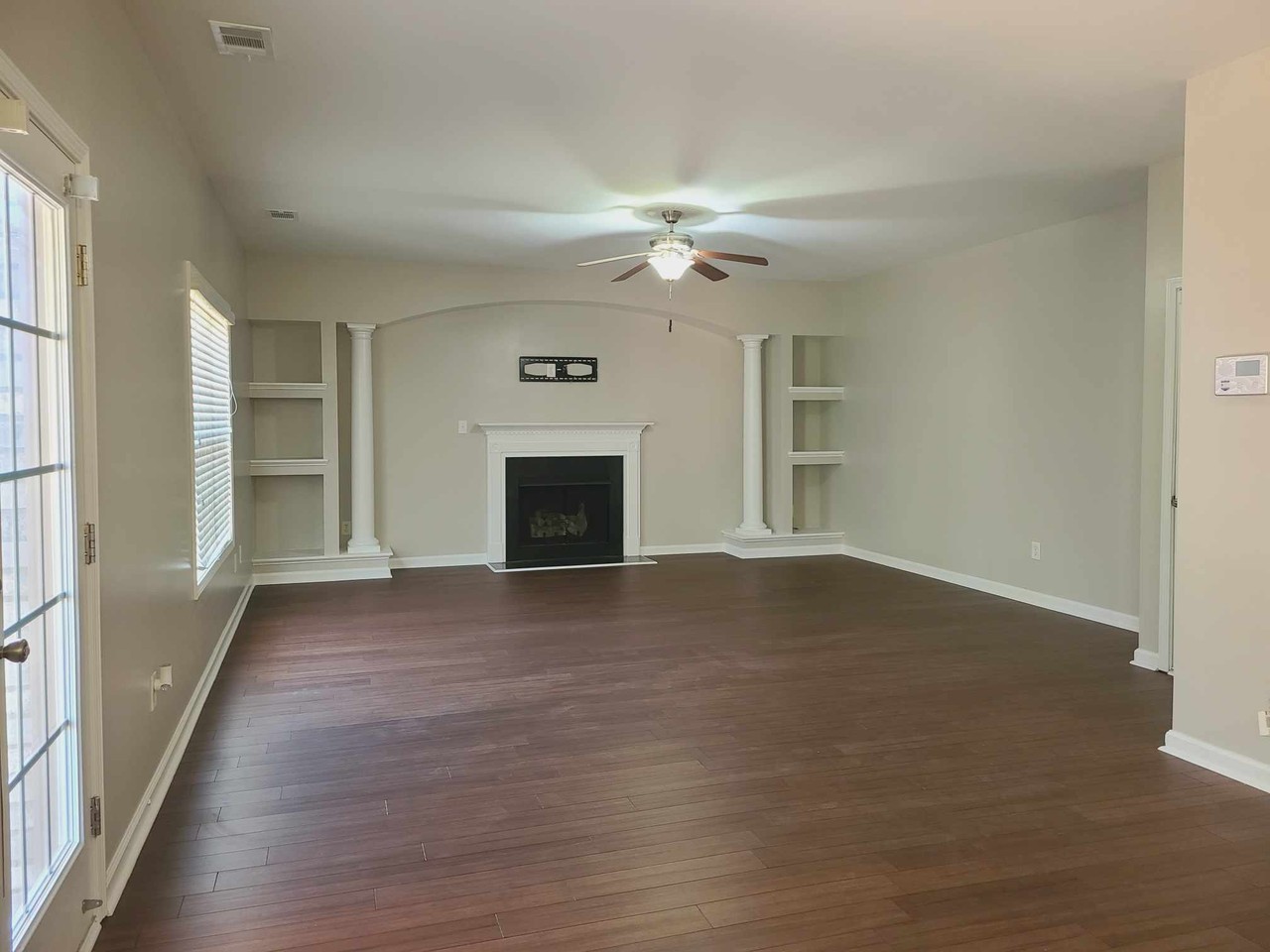 2225 Presidio Dr #NA - Photo 6 of 26