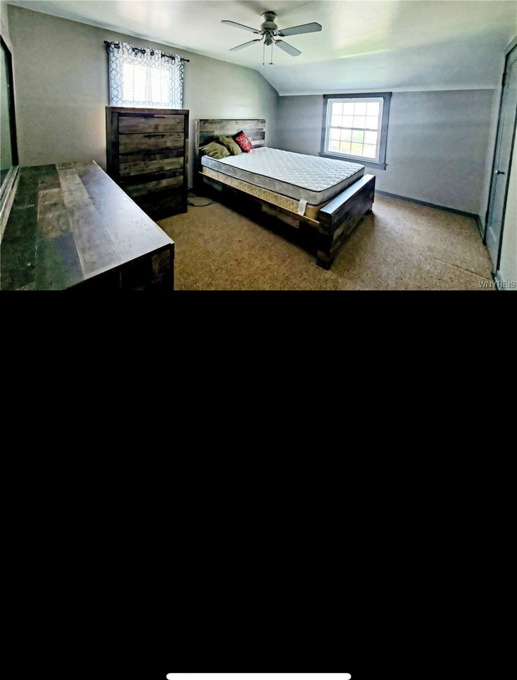 122 Fowler Ave - Photo 3 of 8