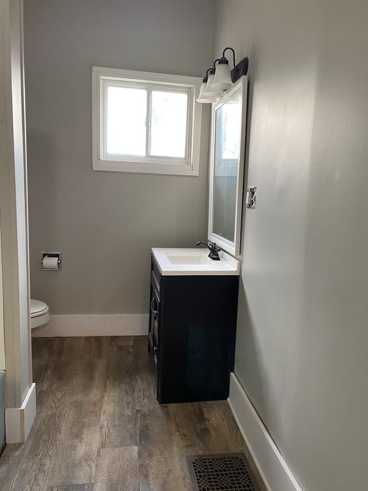 105 E Lincoln Ave #NA - Photo 3 of 7