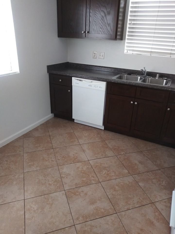 15695 Palo Alto Ave #NA - Photo 3 of 10