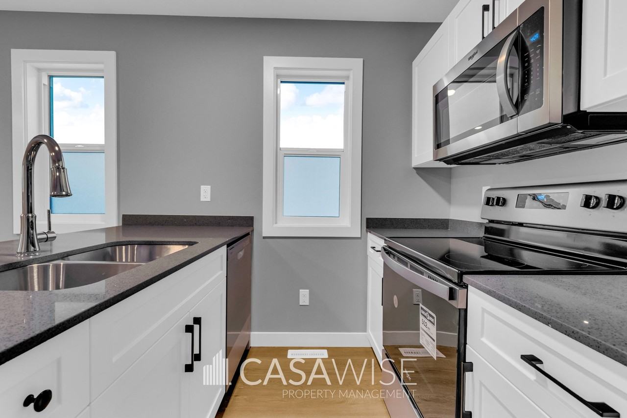 6712 Alpha Blvd Nw #GS - Photo 3 of 14