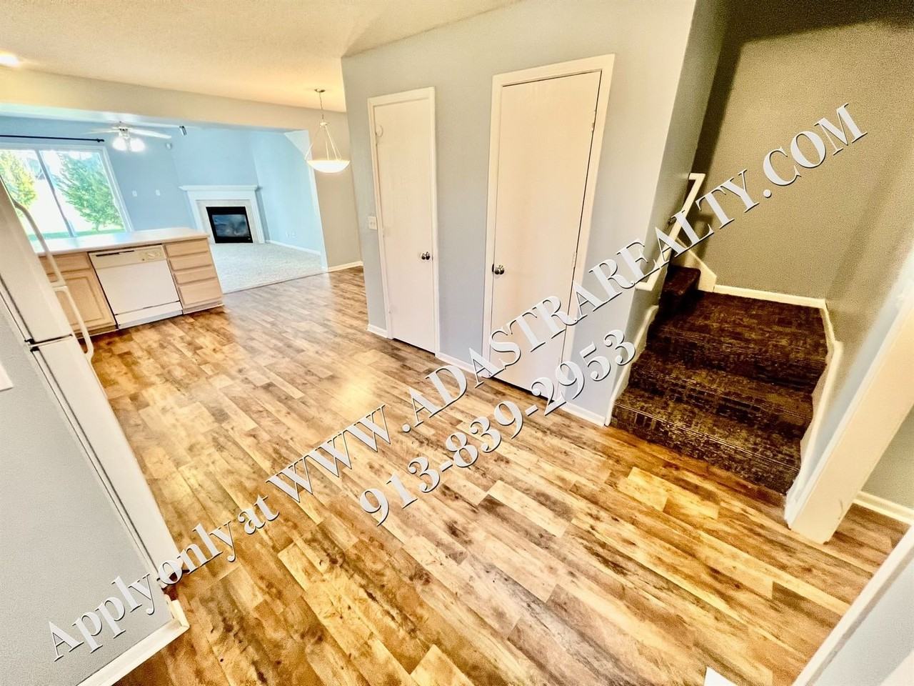 2141 Sw Rambling Vine Rd - Photo 3 of 26