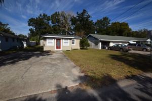 featured image of 317 E Barnes Ave