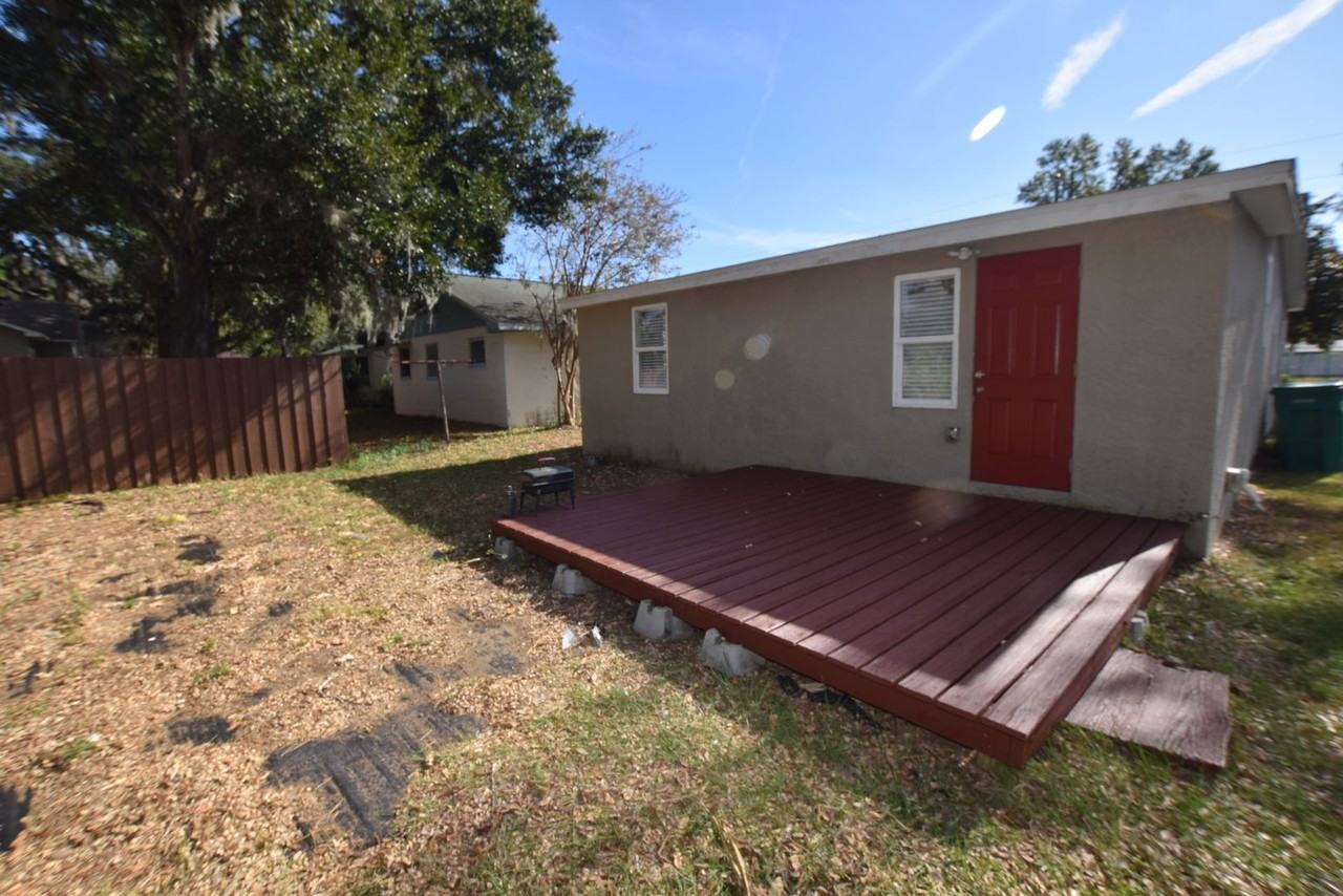 317 E Barnes Ave - Photo 5 of 45