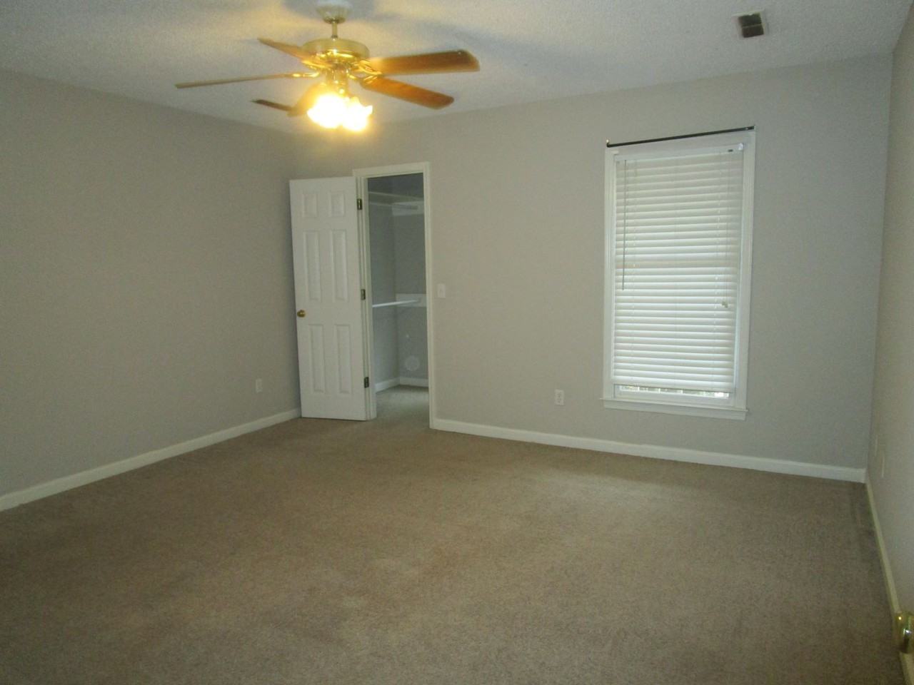 885 Grimble Ct - Photo 7 of 7