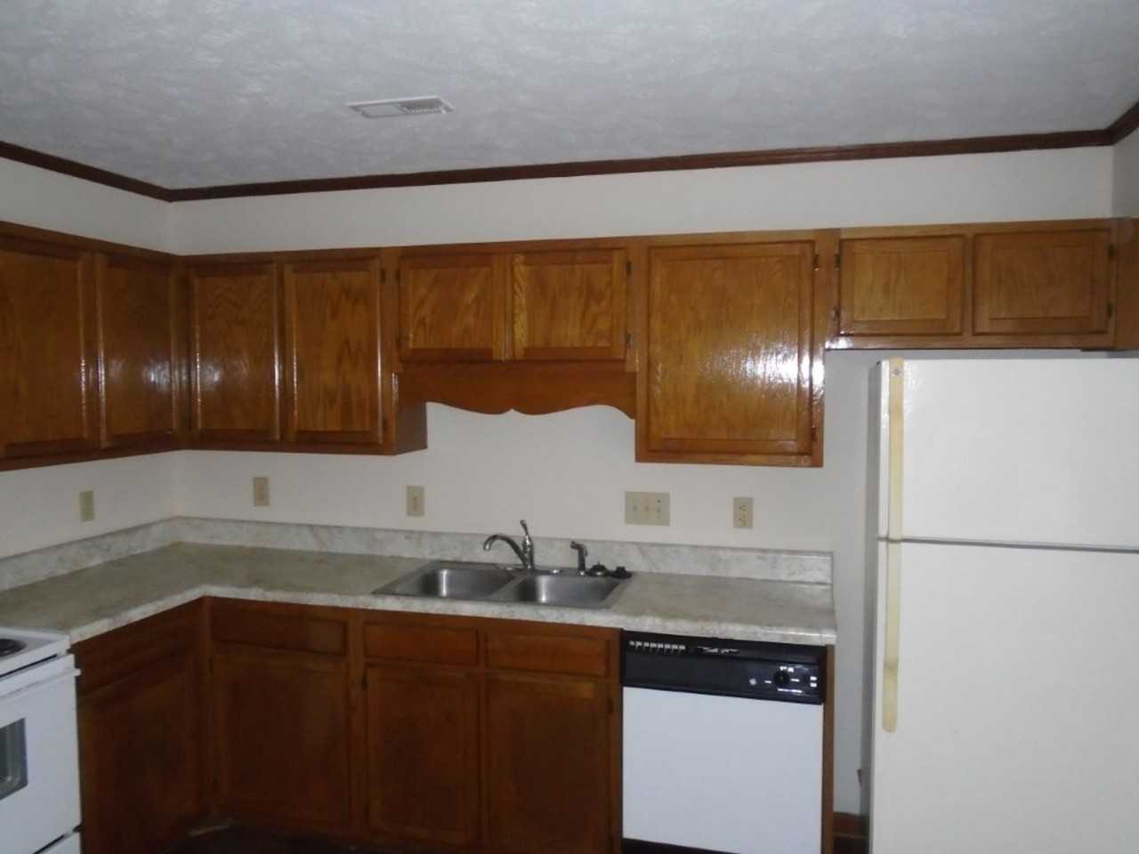 5927 Notblake St - Photo 5 of 13