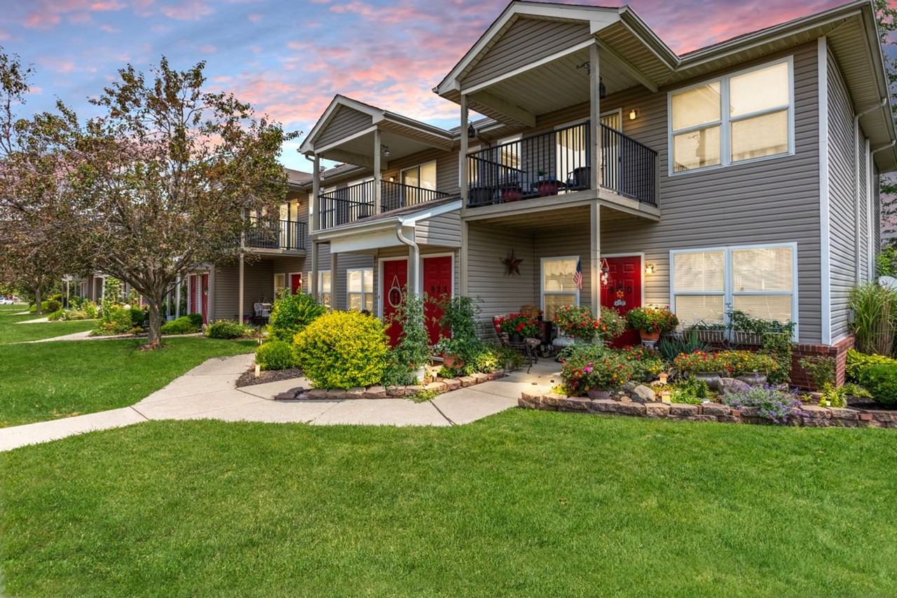 103 Aspen Dr - Photo 3 of 34