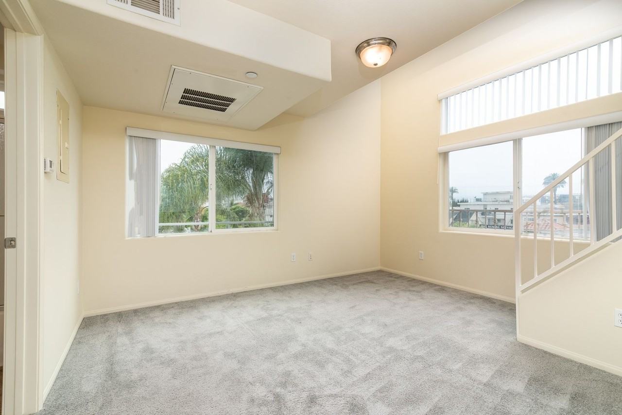 Motor Apartments - Photo 7 of 27