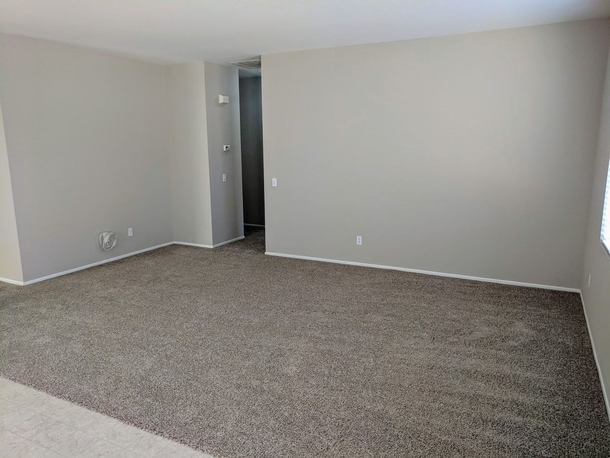 29250 Derby Dr - Photo 5 of 14