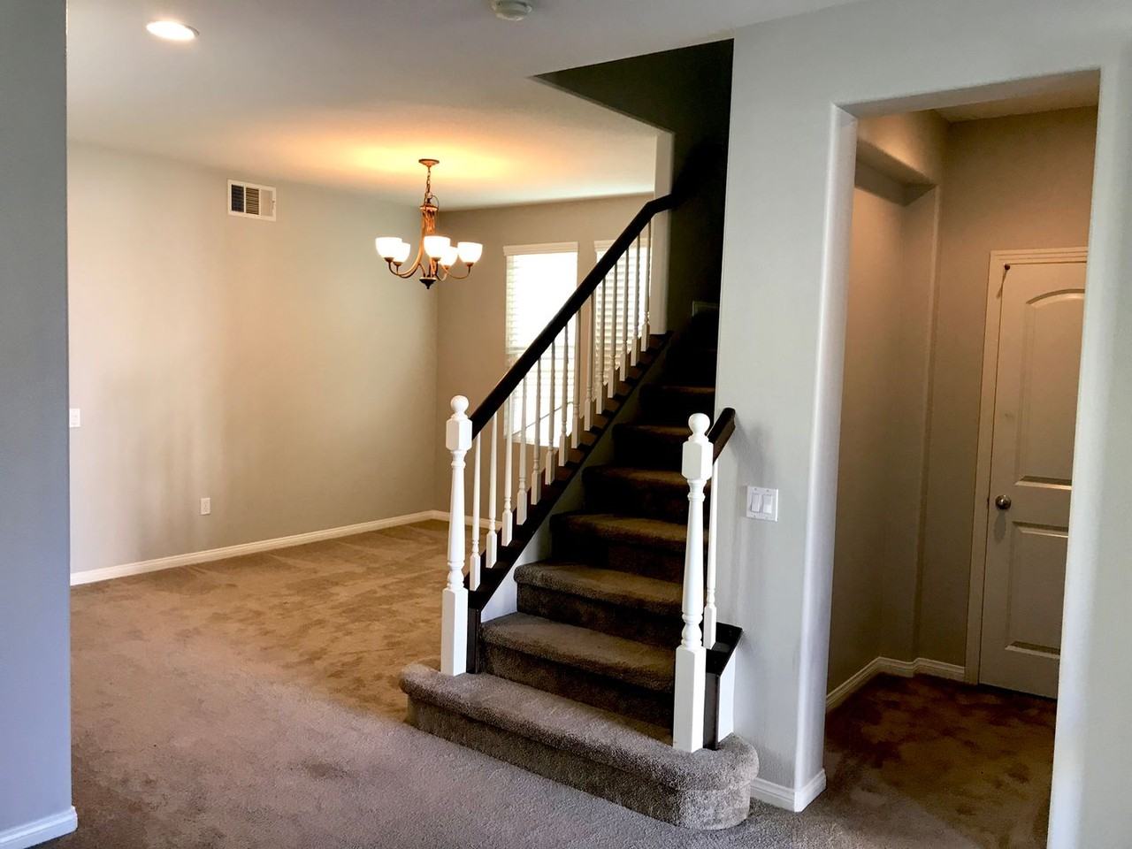 31879 Domenoe Way - Photo 2 of 21