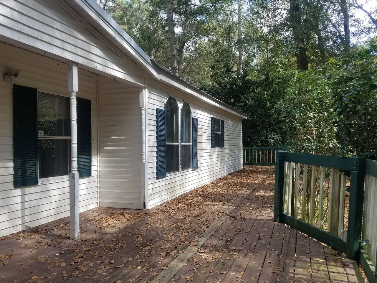 4478 Small Pond Ln - Photo 2 of 6