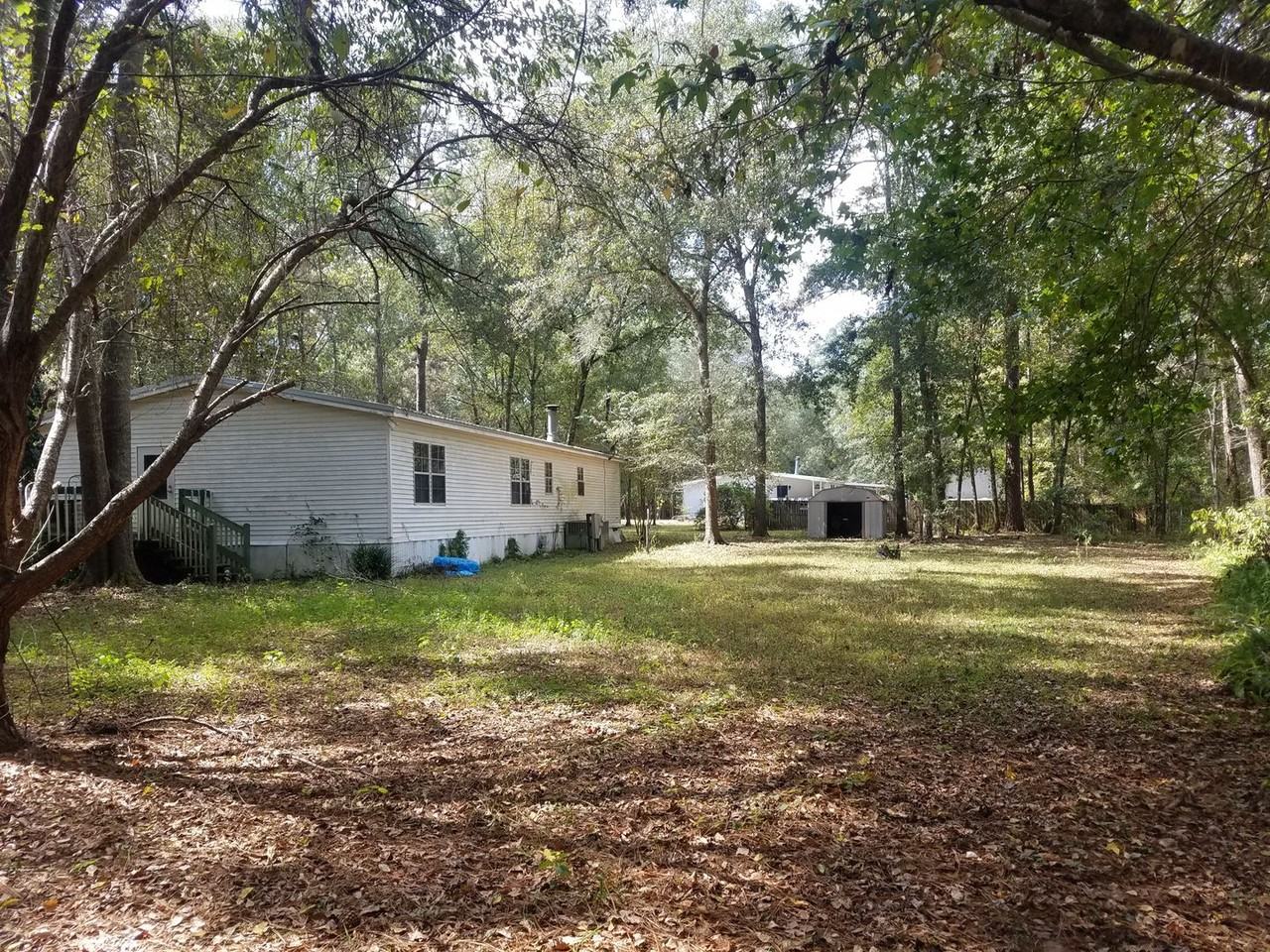 4478 Small Pond Ln - Photo 3 of 6