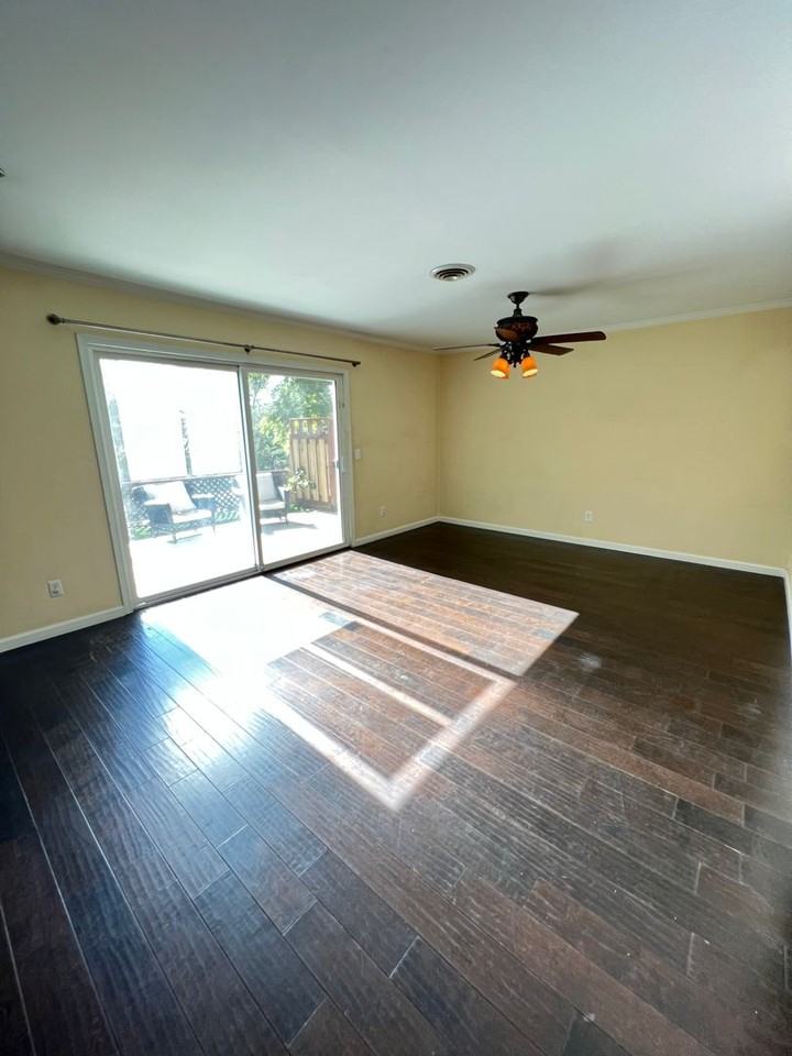 13277 Lakeview Granada Dr - Photo 5 of 20