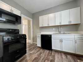 featured image of 3617 Harriet Ave