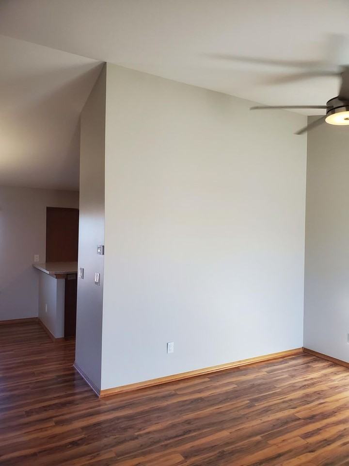 4565 N Eagle Lake Dr - Photo 2 of 28