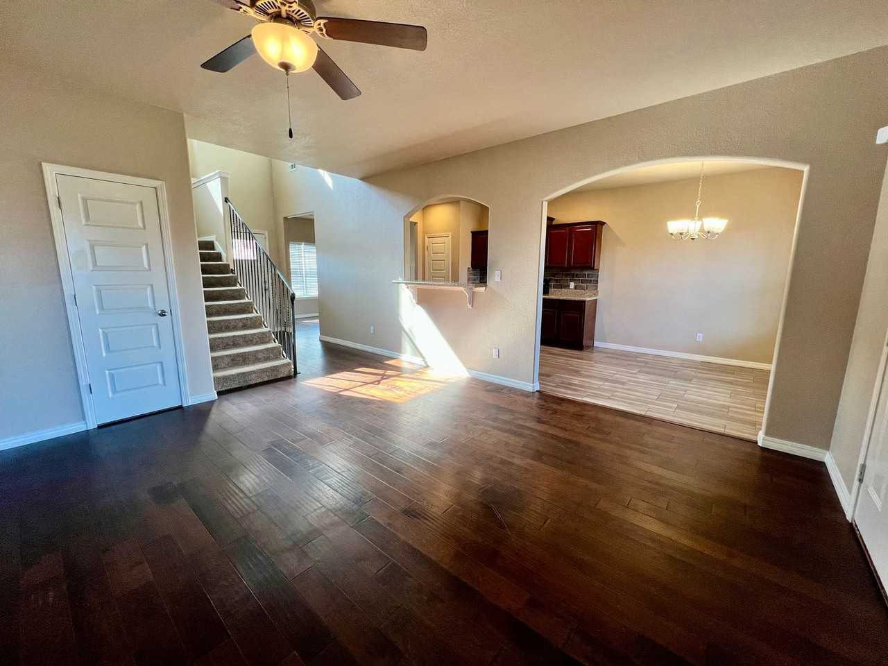 615 Ridge Point Drive - Photo 3 of 29