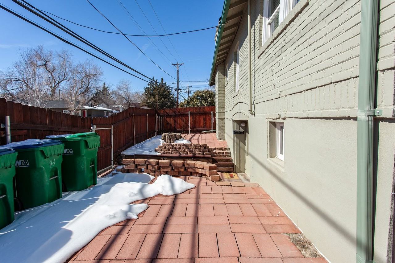 359 W 11th St - Photo 4 of 17