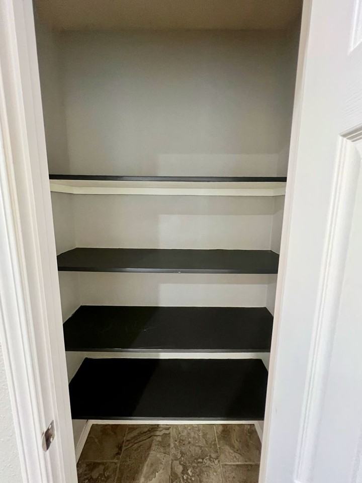 5889 E 148th Pl S - Photo 5 of 22