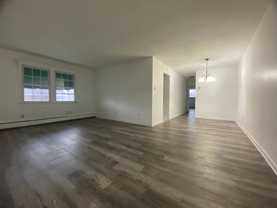 400 N Gates Ave - Photo 1 of 1