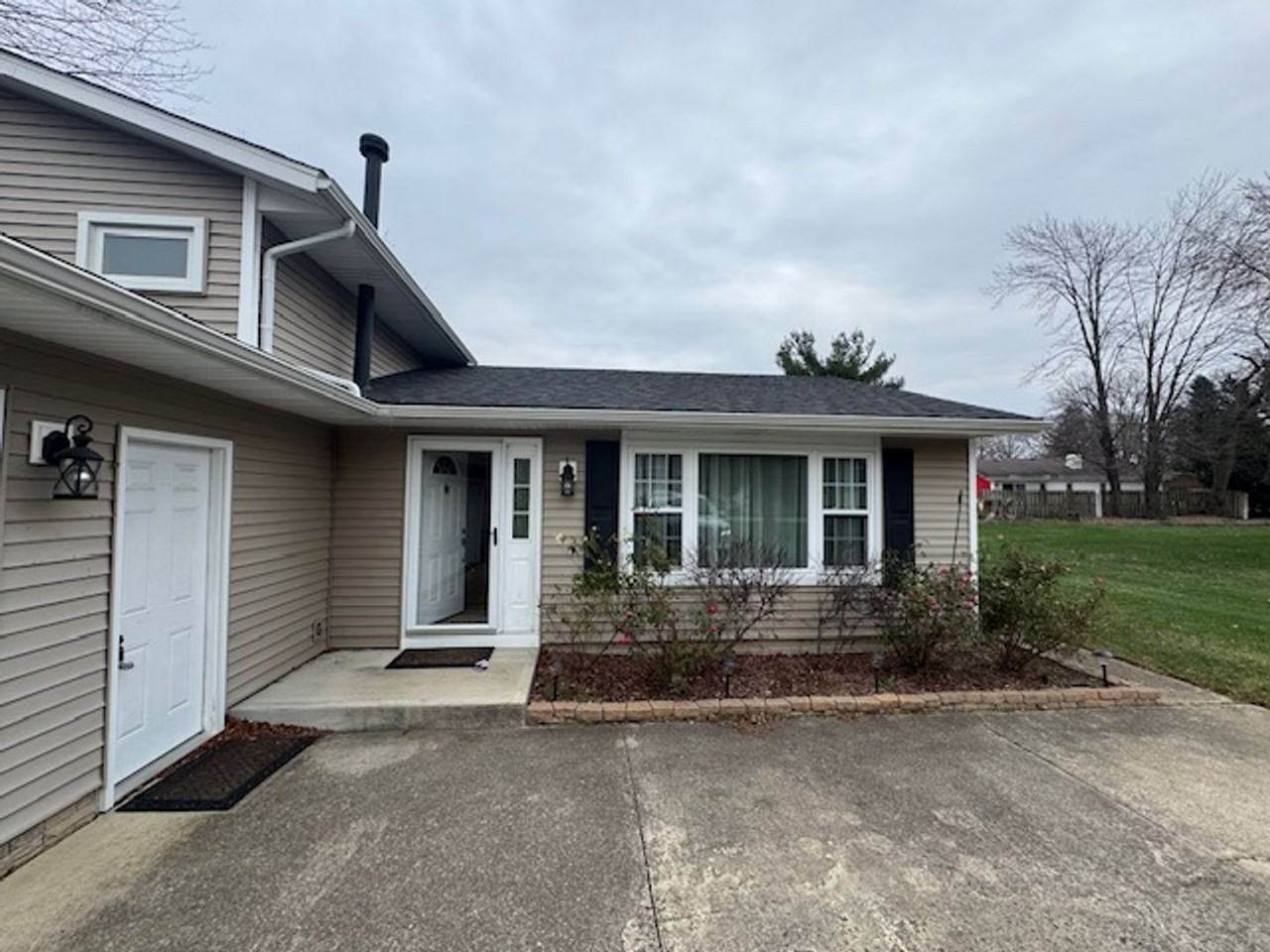 6619 Rosedale Dr - Photo 3 of 28