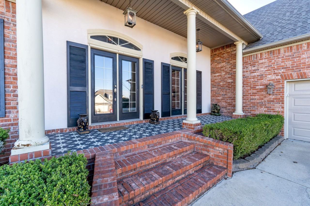 3235 Osprey Dr - Photo 2 of 21