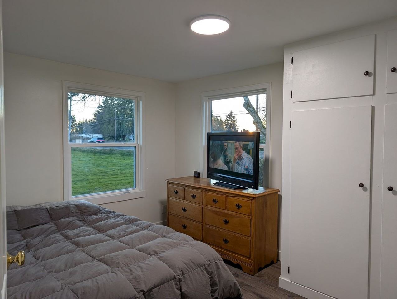 509 N Township St - Photo 7 of 12