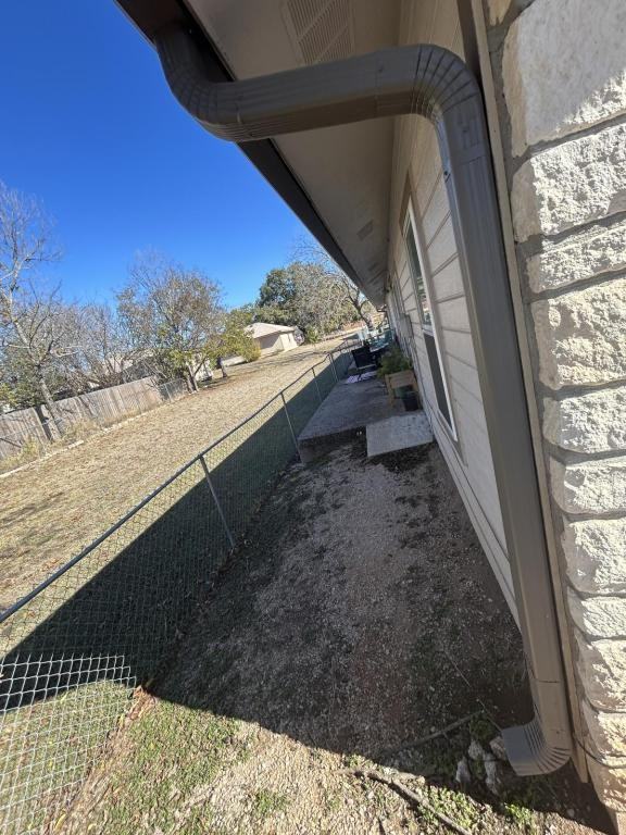 1029 N Water St - Photo 2 of 24