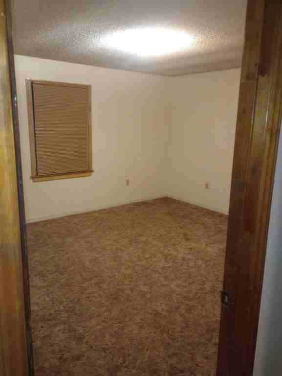 288 Apple Valley Rd #1 - Photo 3 of 11