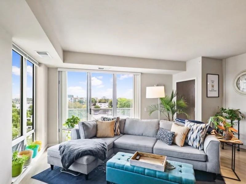 Aldrich & Dupont Ave S - Photo 2 of 10