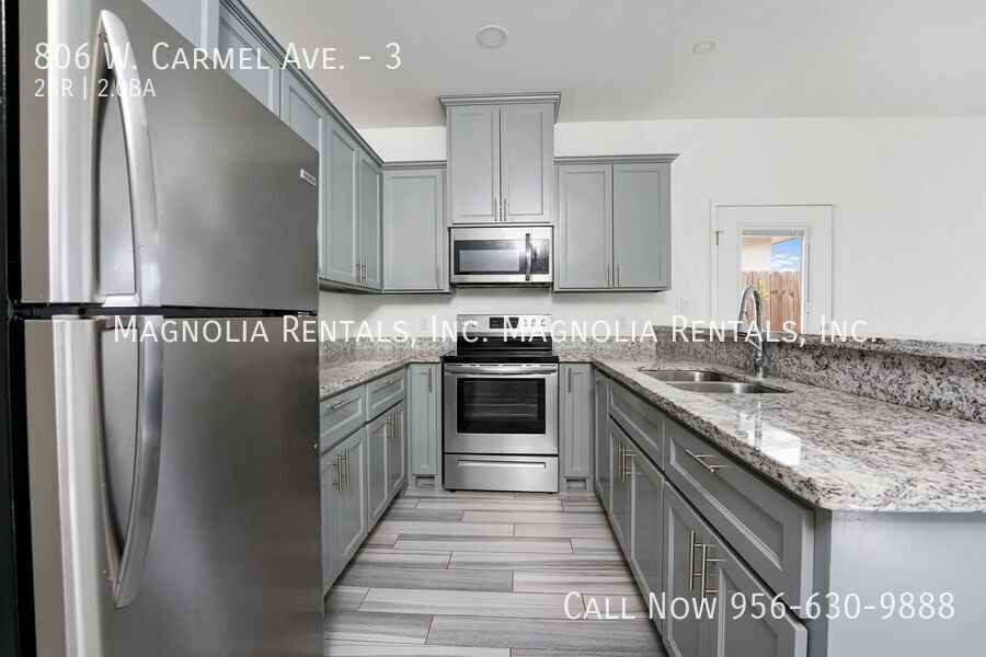 806 W Carmel Ave #3 - Photo 6 of 15