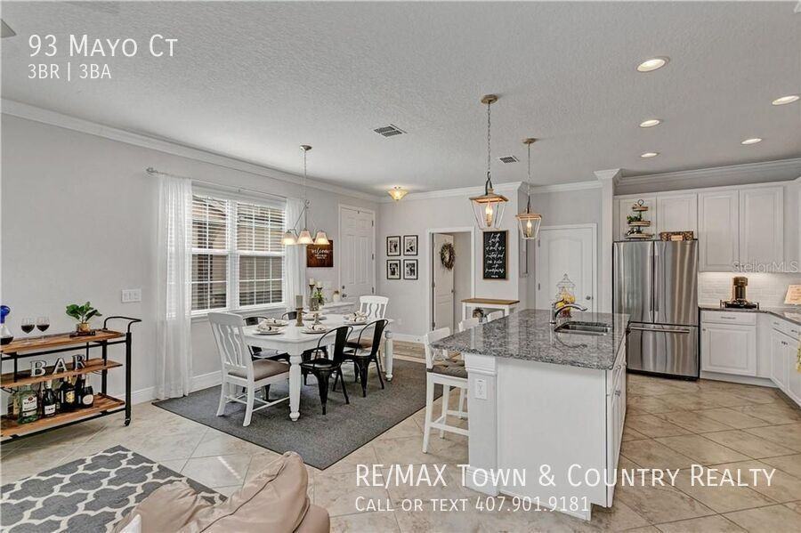 93 Mayo Ct - Photo 4 of 46