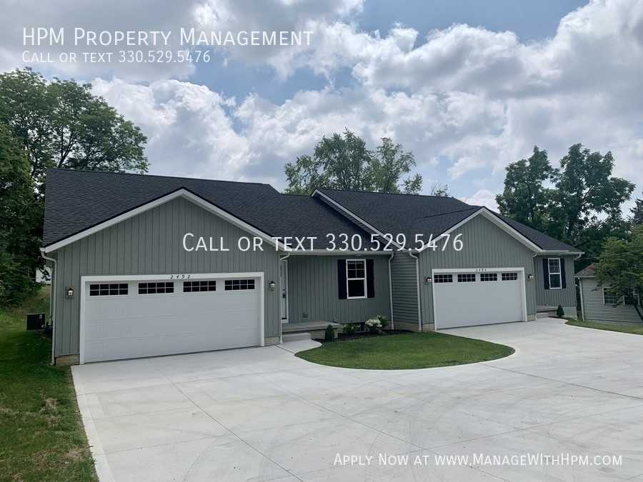 2494 Perry Dr Sw - Photo 2 of 24