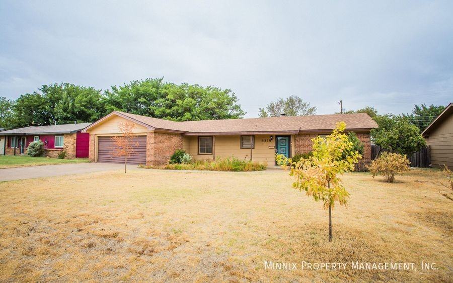 4816 8th St - Photo 3 of 31