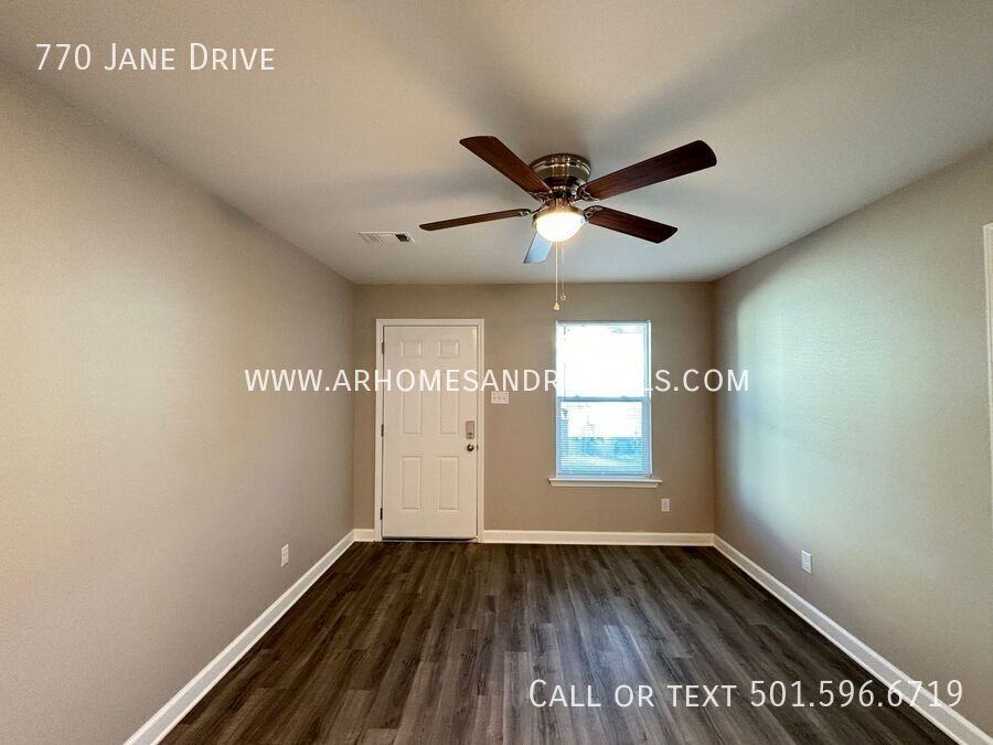 770 Jones Rd - Photo 2 of 6