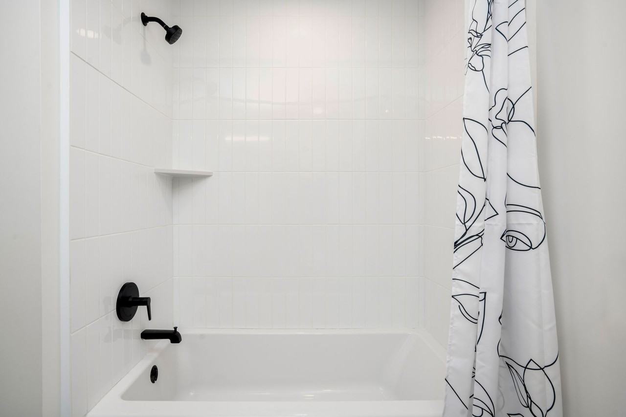 Bradley 43 - Photo 6 of 50