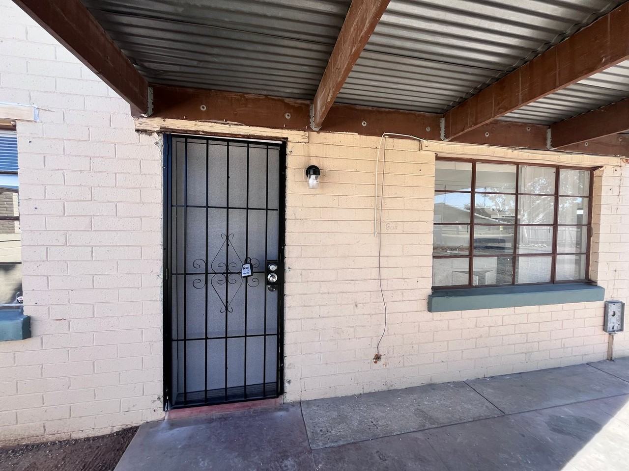 Wibu Rose - Photo 2 of 50