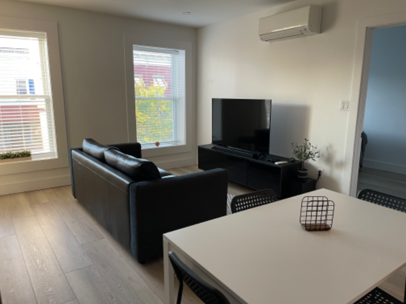 258 Main St - Photo 2 of 6