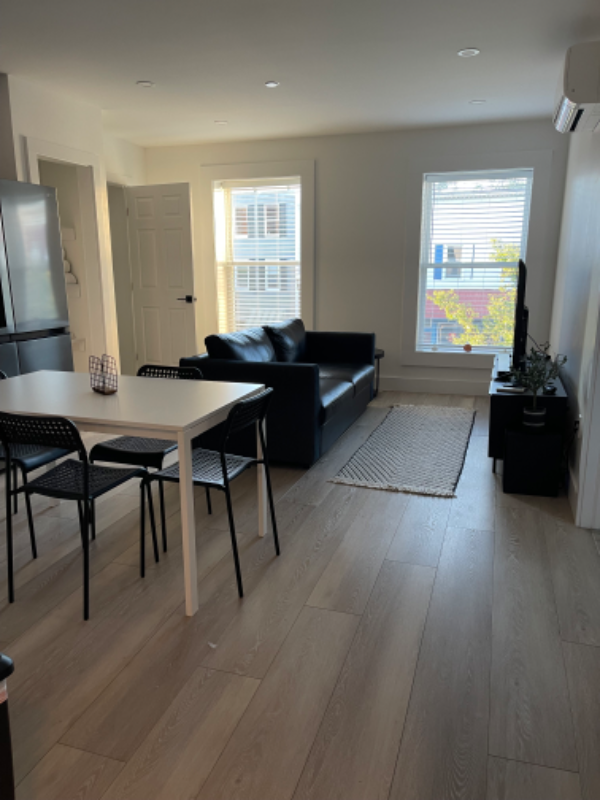 258 Main St - Photo 3 of 6