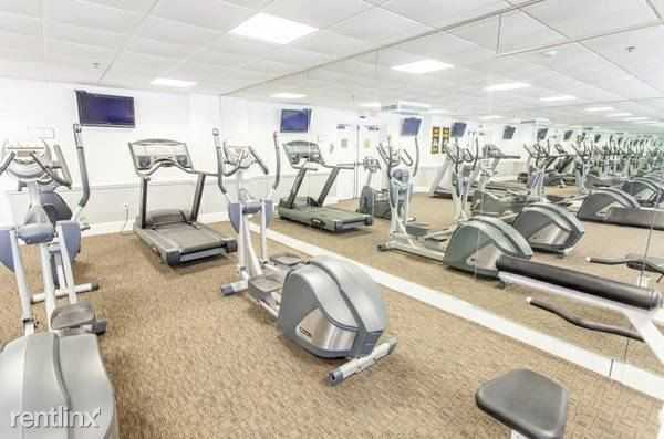 Kensington Court - Photo 2 of 6