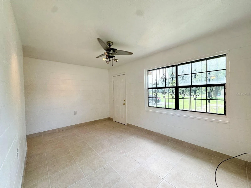 1715 Martin Luther King Jr Blvd - Photo 5 of 13