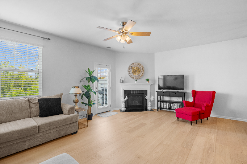 3306 Yarmouth Ln - Photo 3 of 20