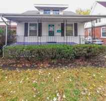 featured image of 1708 S Spring St