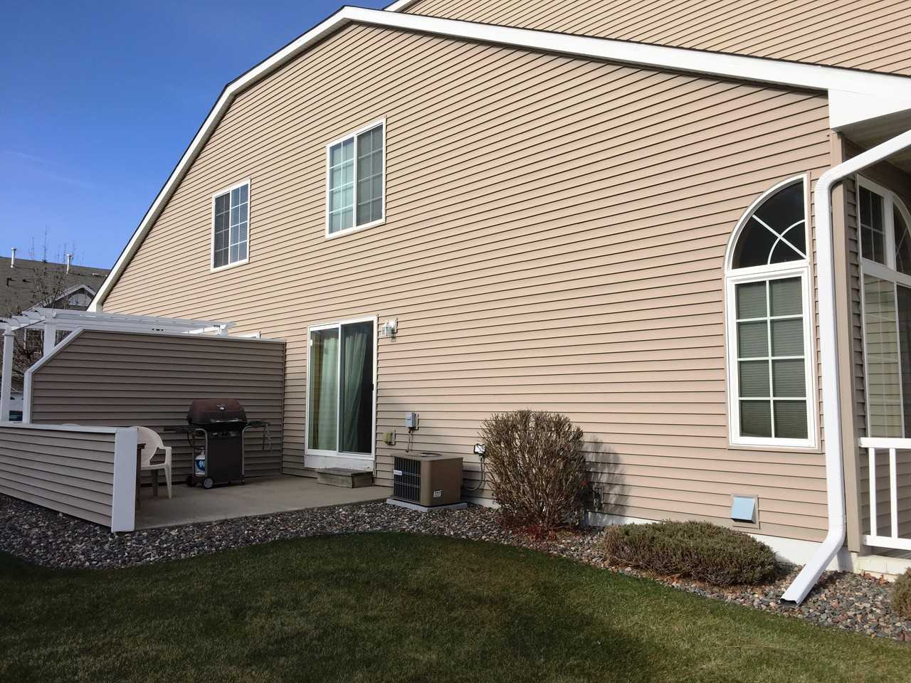 11163 16th St NE - Photo 2 of 7