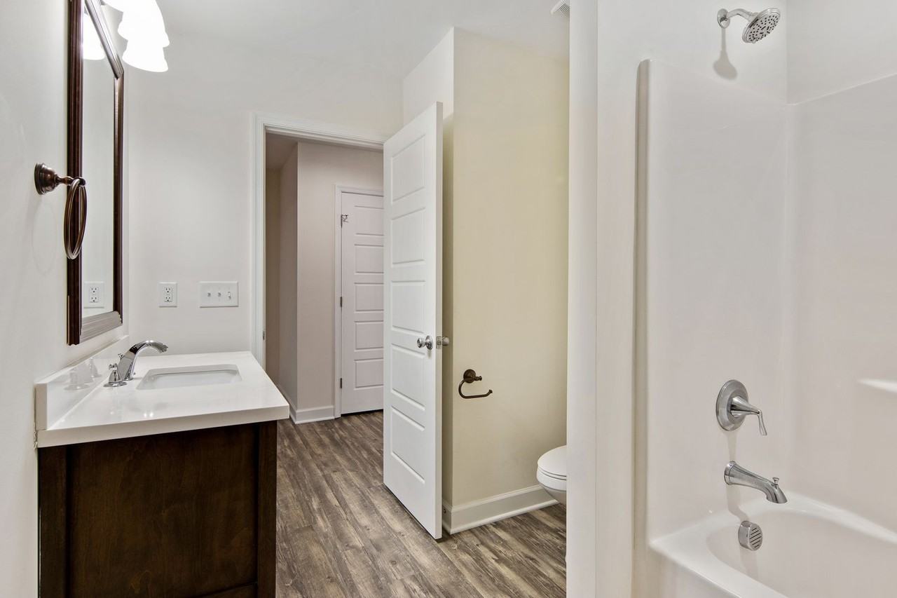 108 Brickyard Ln - Photo 6 of 15