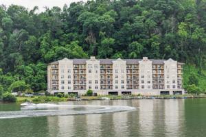 featured image of 3001 River Towne Way #202