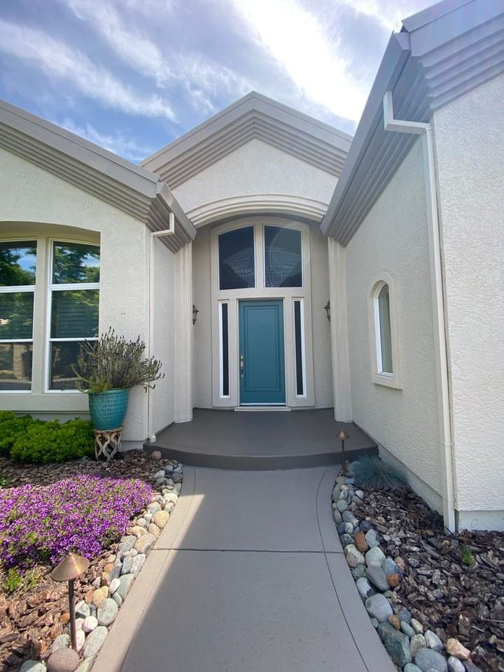 125 Feather Falls Cir - Photo 2 of 41